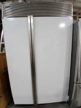 SUB ZERO Model BI-48SID/0 Side By Side Refrigerator / Freezer - Specs to this item are in the pictur