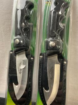 Pair of NIB Remington Knives, 2x Guthook Fixed Blade Knives, Model 18193