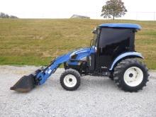 New Holland Boomer 3045 Tractor w/cab (QEA 9271)