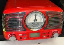 TechPlay Old Fashion Style Radio and CD Player- works