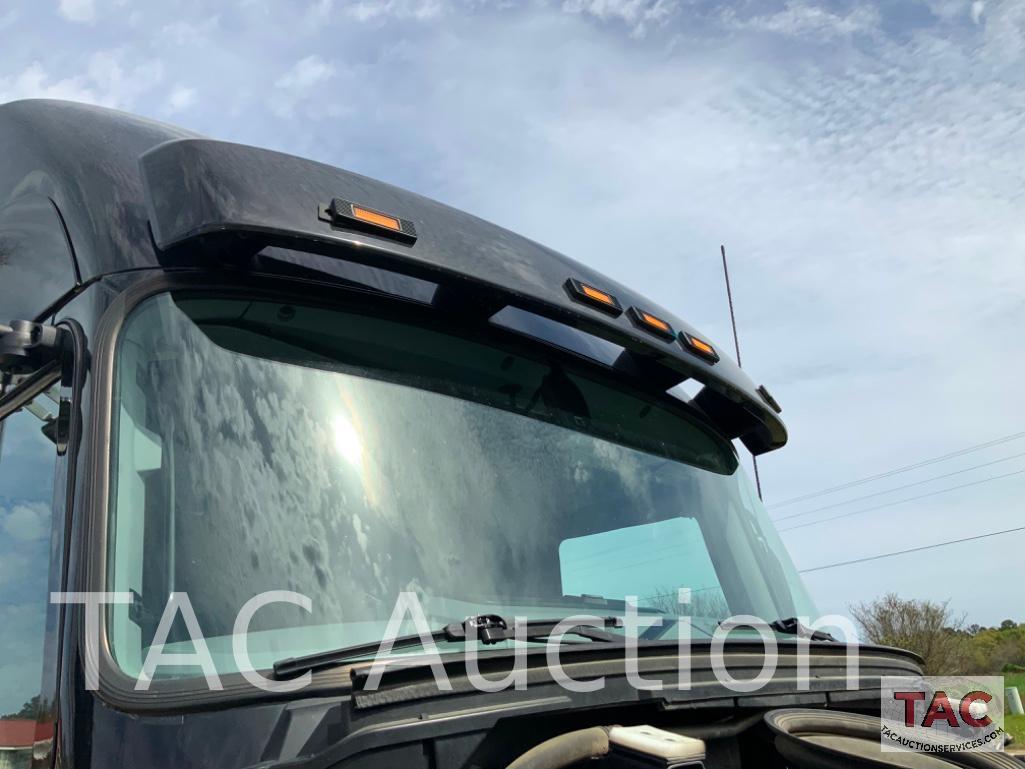 2020 Mack Anthem Sleeper Truck