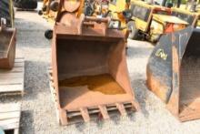 48" EXCAVATOR BUCKET