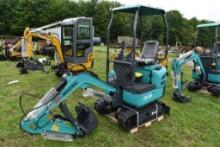 AGT Industrial QK16R Mini Excavator