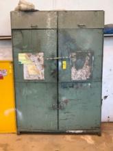 CABINET WITH MISC CHEMICALS (LOCAL PICKUP ONLY/SHIPPING NOT AVAILABLE)