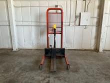 PRESTO M452 PALLET LIFT, 1000 LB CAP.