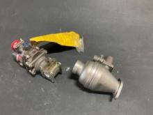 (LOT) FUEL VALVE & DE-ICE VALVE AV24B1139B & 26330053