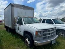 Chevrolet 2500 Box Truck