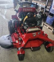 FERRIS SRS™Z2BVE2852 Zero Turn Mower