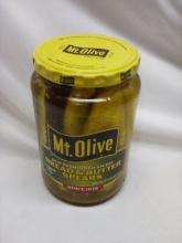 Mt. Olive Bread & Butter Pickle Spears. 24 oz Jar.
