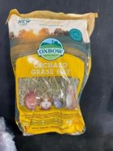 1 (15 OZ) BAG OF OXBOW ORCHARD GRASS HAY