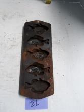 Cast Iron Fish Mold