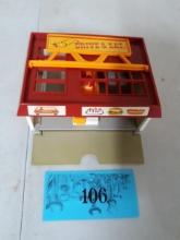 Hot Wheels Drive and Eat 1987 Stow & Go