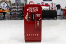 1940?s Coca-Cola machine