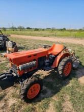 KABOTA DIESEL TRACTOR AND SHREDDER