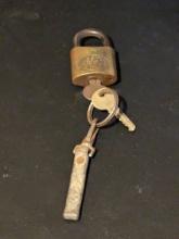 Vintage "WB" Key and lock See pictures