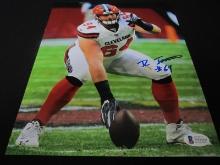 JC TRETTER SIGNED PHOTO WITH BECKETT COA BROWNS