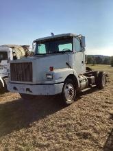 1997 VOLVO ROAD TRACTOR