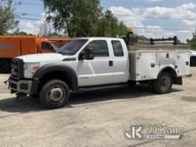 (South Beloit, IL) 2015 Ford F450 4x4 Extended-Cab Service Truck Runs, Moves, Rust Damage, Body Dama