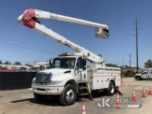 Altec AA755L, Articulating Non-Over Center Bucket Truck rear mounted on 2007 International 4400 Util