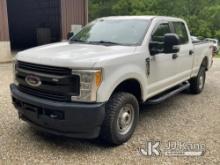 2017 Ford F250 4x4 Crew-Cab Pickup Truck Runs & Moves, Trailer Plug Issues, Seller Note: Transmissio