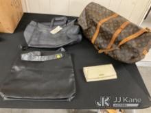 (Jurupa Valley, CA) Purses | wallet | authenticity unknown (Used ) NOTE: This unit is being sold AS
