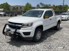 2015 Chevrolet Colorado 4x4 Extended-Cab Pickup Truck Runs & Moves) (Cracked Windshield, Driver Seat