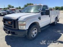 (Hawk Point, MO) 2008 Ford F350 Service Truck Runs & Moves) (Check Engine Light On.