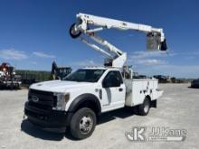 (Hawk Point, MO) Altec AT40G, Articulating & Telescopic Bucket mounted behind cab on 2018 Ford F550