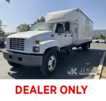 2002 GMC C7H062 Special Conventional Cab Runs, Moves, Operates, Missing GVWR Sticker, rear door to b