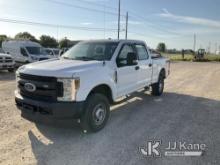 2018 Ford F250 4x4 Crew-Cab Pickup Truck Runs & Moves) (Body Damage