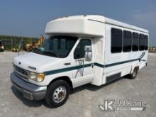 1999 Ford E450 Passenger Bus Runs & Moves) (Body Damage, Unknown Operation Of Lift Gate