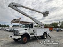 Altec AA755-MH, Material Handling Bucket Truck rear mounted on 2007 International 7300 4x4 Utility T