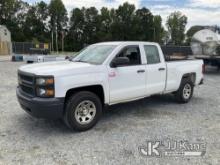 2015 Chevrolet Silverado 1500 4x4 Extended-Cab Pickup Truck Runs & Moves) (Body/Paint Rust Damage