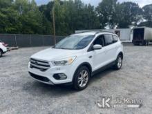 2017 Ford Escape 4x4 4-Door Sport Utility Vehicle Duke Unit) (Runs & Moves) (Paint Damage