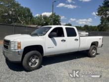 2014 Chevrolet Silverado 2500HD 4x4 Crew-Cab Pickup Truck Does Not Run) (Body Damage, Paint Damage, 