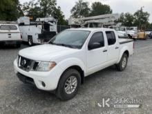 2016 Nissan Frontier 4x4 Crew-Cab Pickup Truck Runs & Moves) (Body Damage