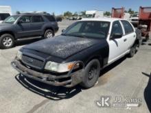 2002 Ford Crown Victoria Police Interceptor 4-Door Sedan Not Running, Condition Unknown