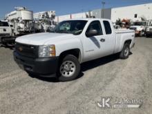 2013 Chevrolet Silverado 1500 4x4 Extended-Cab Pickup Truck Runs & Moves) (Check Engine Light On