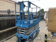 (Keenesburg, CO) 2002 Genie GS-2632 Self-Propelled Scissor Lift