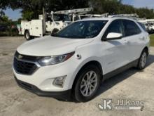 2019 Chevrolet Equinox 4-Door Sport Utility Vehicle Runs & Moves)( Low Tire Light & Engine Light On,