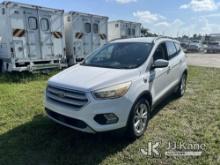 2018 Ford Escape 4x4 4-Door Sport Utility Vehicle Runs & Moves)( Chip Paint Around Windshield)(FL Re