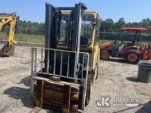 1998 Yale GP8000 Solid Tired Forklift Runs & Moves) (Will Not Stay Running Without Power Applied) (M