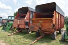 H&S Silage Wagon
