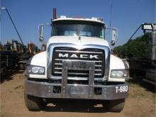 2008 Mack GU713 Vision 6x4 Roll-Off Truck,