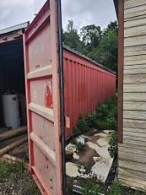 40' Metal Container (Red)