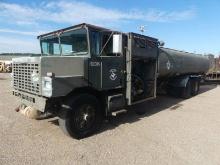 Oshkosh Water Truck (No Title - Bill of Sale Only): T/A, Auto, 5000-gal Tan