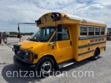 2000 GMC/THOMAS BUILT 3500 MINI BUS,