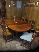 OVAL DINING TABLE & 6 CHAIRS  62 X 42 X 28