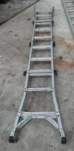 10 ft Aluminum ladder -collapsible