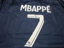 Kylian Mbappe of Paris Saint Germain signed autographed soccer jersey PAAS COA 614